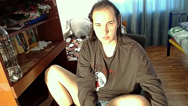 Snapshot of EvaMiron chatting on 12, 1, 2025 EvaMiron online show from 12, 1, 2025
