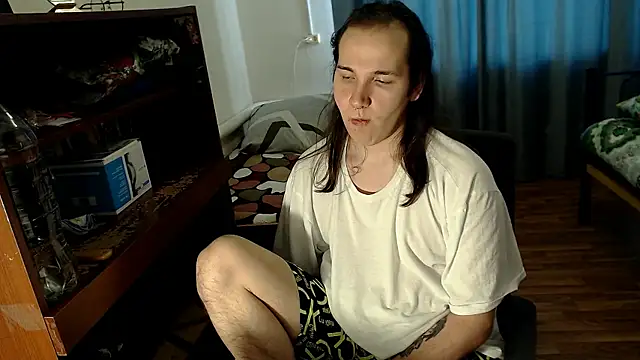 Snapshot of EvaMiron chatting on 14, 1, 2025 EvaMiron online show from 14, 1, 2025