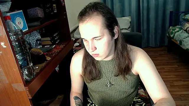 Snapshot of EvaMiron chatting on 24, 2, 2025 EvaMiron online show from 24, 2, 2025