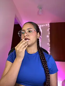 Snapshot of gretta_kler1 chatting on 22, 12, 2024 gretta kler1 online show from 22, 12, 2024