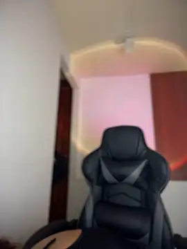 Snapshot of gretta_kler1 chatting on 7, 3, 2025 gretta kler1 online show from 7, 3, 2025