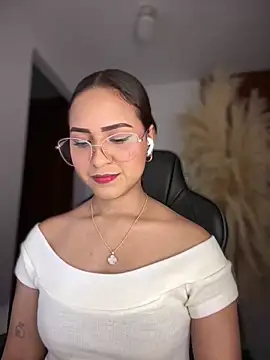 gretta kler1 online show from 6, 1, 2026