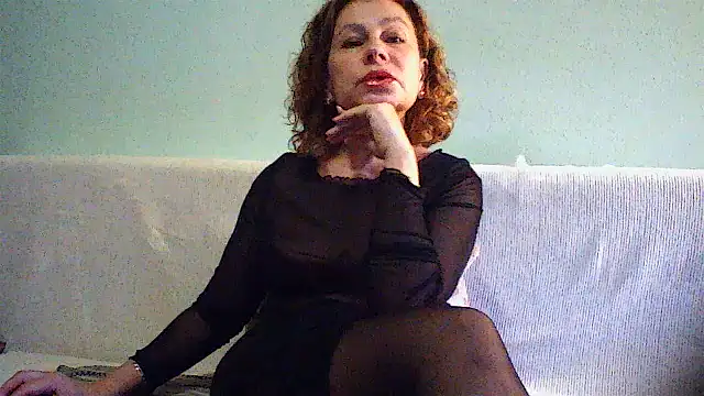 Snapshot of Mat_Elenore chatting on 24, 10, 2025 Mat Elenore online show from 24, 10, 2025