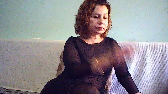 Snapshot of Mat_Elenore chatting on 31, 10, 2025 Mat Elenore online show from 31, 10, 2025