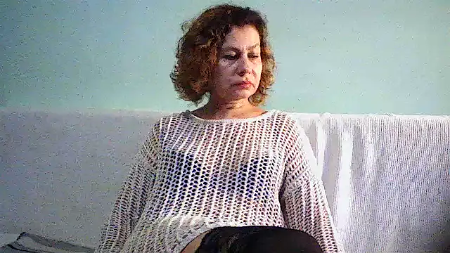 Snapshot of Mat_Elenore chatting on 6, 11, 2025 Mat Elenore online show from 6, 11, 2025