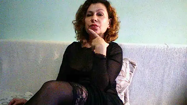 Snapshot of Mat_Elenore chatting on 16, 11, 2025 Mat Elenore online show from 16, 11, 2025