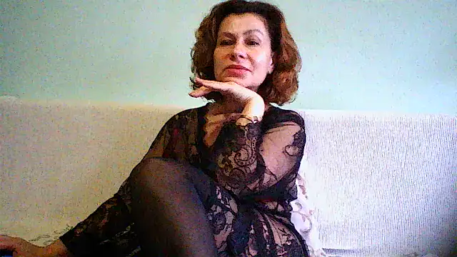 Snapshot of Mat_Elenore chatting on 21, 11, 2025 Mat Elenore online show from 21, 11, 2025