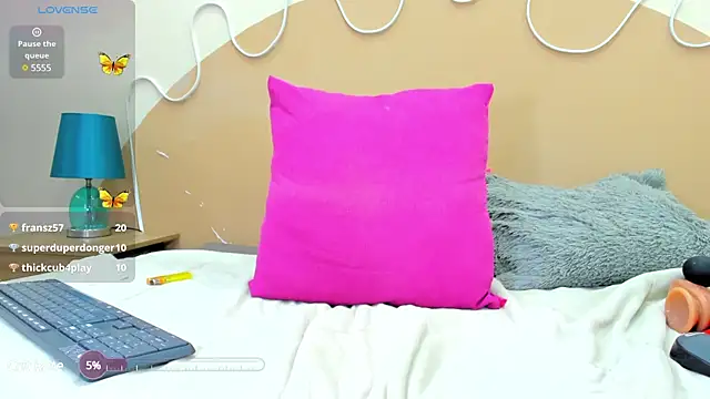 Snapshot of natasha_jurado chatting on 22, 12, 2024 natasha jurado online show from 22, 12, 2024