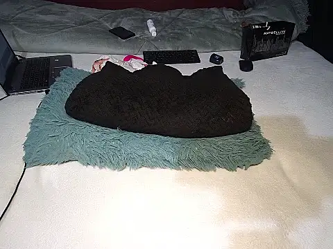 Finito cutie online show from 10, 11, 2025