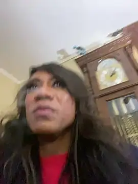 Snapshot of CaramelDipper chatting on 23, 12, 2024 CaramelDipper online show from 23, 12, 2024