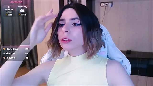 Snapshot of FemAlexa_ chatting on 9, 2, 2025 FemAlexa online show from 9, 2, 2025