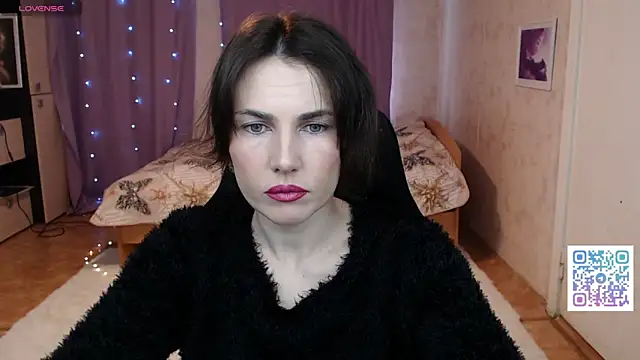 Daniela Cooperr online show from 9, 4, 2026