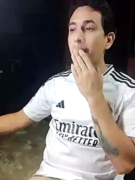 Rejy1992 online show from 17, 1, 2025