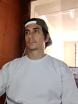 Rejy1992 online show from 23, 1, 2025