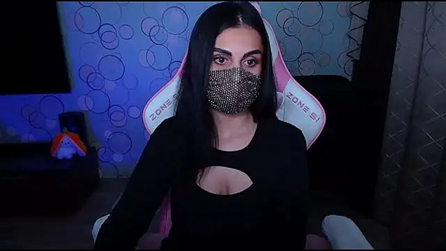   Yasmina   online show from 6, 10, 2025