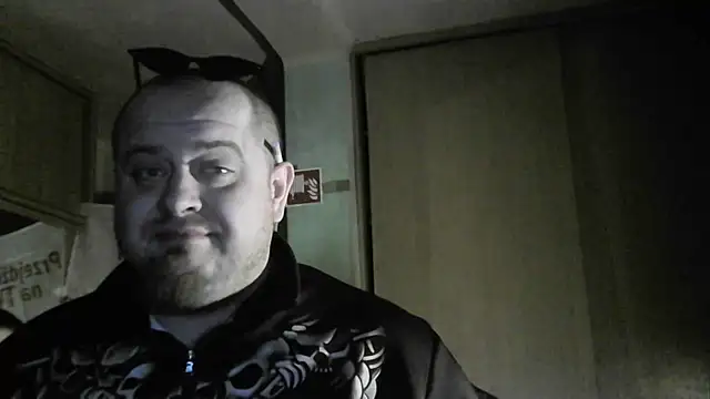 Snapshot of perversalus chatting on 9, 2, 2025 perversalus online show from 9, 2, 2025