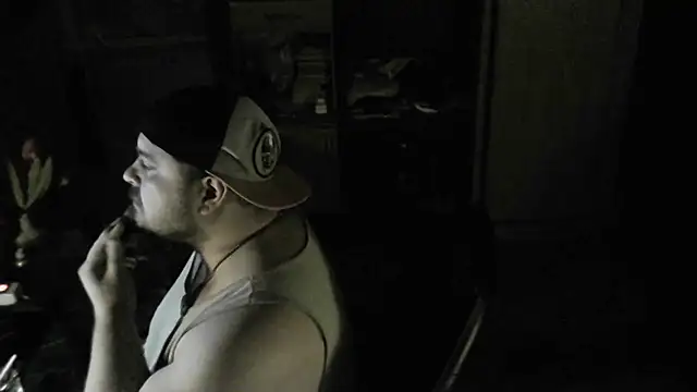 Snapshot of perversalus chatting on 8, 3, 2025 perversalus online show from 8, 3, 2025