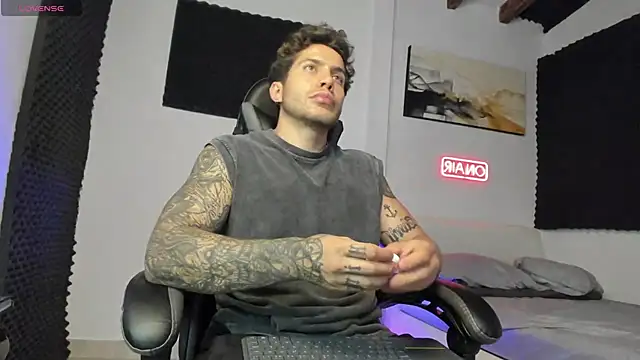 LucianSinclair online show from 6, 11, 2025