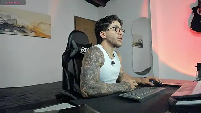LucianSinclair online show from 9, 8, 2026