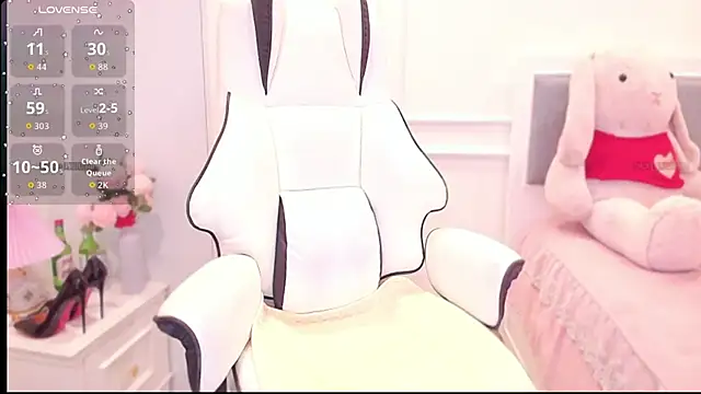 Snapshot of PimChanOK chatting on 29, 10, 2025 PimChanOK online show from 29, 10, 2025