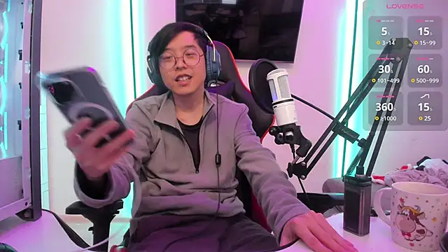 wexlee7 online show from 19, 12, 2024