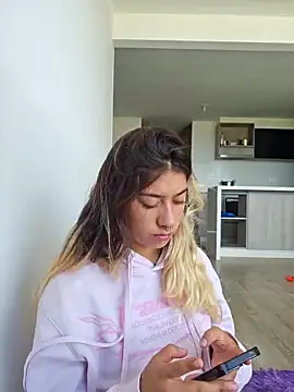 Enyeld ruru online show from 8, 11, 2025