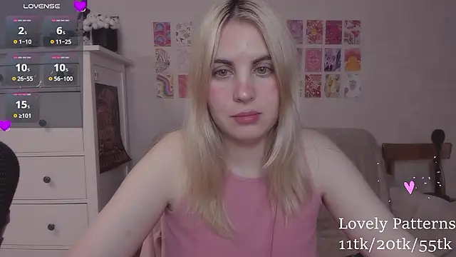 Snapshot of pawpaws chatting on 8, 12, 2024 pawpaws online show from 8, 12, 2024