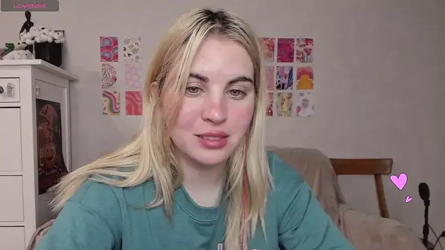 Snapshot of pawpaws chatting on 22, 12, 2024 pawpaws online show from 22, 12, 2024