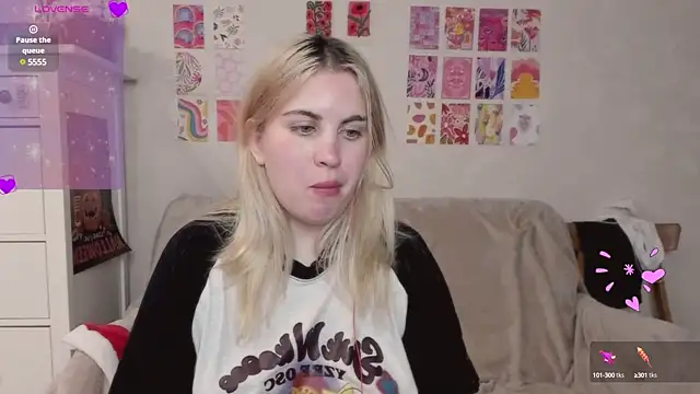 Snapshot of pawpaws chatting on 27, 12, 2024 pawpaws online show from 27, 12, 2024