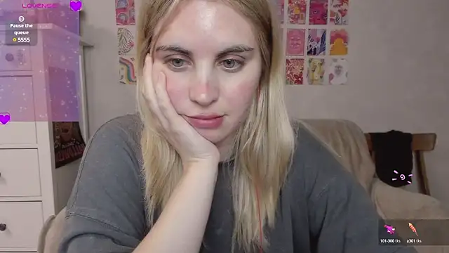 Snapshot of pawpaws chatting on 28, 12, 2024 pawpaws online show from 28, 12, 2024