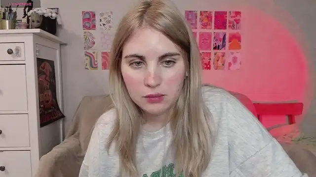 Snapshot of pawpaws chatting on 14, 1, 2025 pawpaws online show from 14, 1, 2025