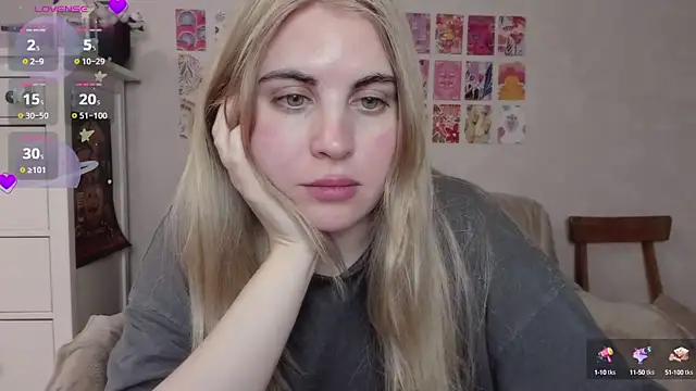 Snapshot of pawpaws chatting on 18, 2, 2025 pawpaws online show from 18, 2, 2025