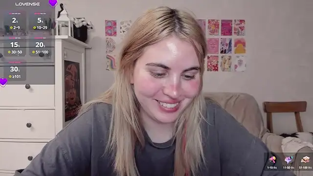 Snapshot of pawpaws chatting on 13, 3, 2025 pawpaws online show from 13, 3, 2025