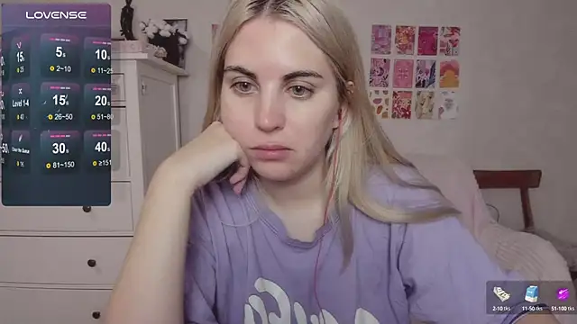 Snapshot of pawpaws chatting on 3, 10, 2025 pawpaws online show from 3, 10, 2025