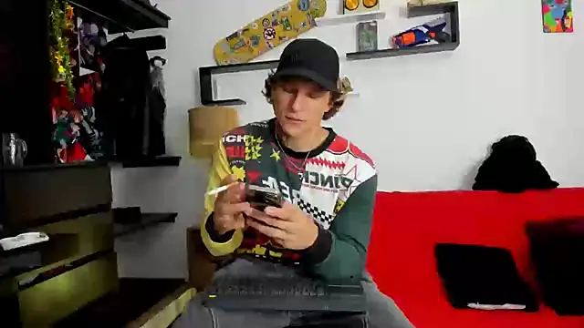 Tom Krakow online show from 26, 2, 2025