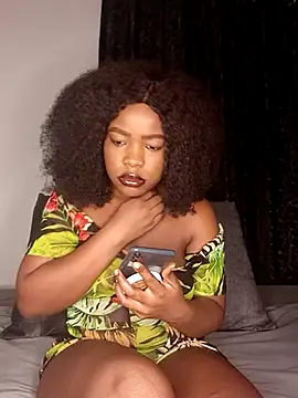 Snapshot of rosey_cheeks chatting on 16, 3, 2025 rosey cheeks online show from 16, 3, 2025