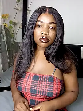 Snapshot of rosey_cheeks chatting on 28, 9, 2025 rosey cheeks online show from 28, 9, 2025