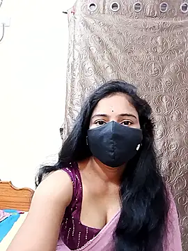 Snapshot of Keerthi-Telugu chatting on 13, 1, 2026 Keerthi-Telugu online show from 13, 1, 2026