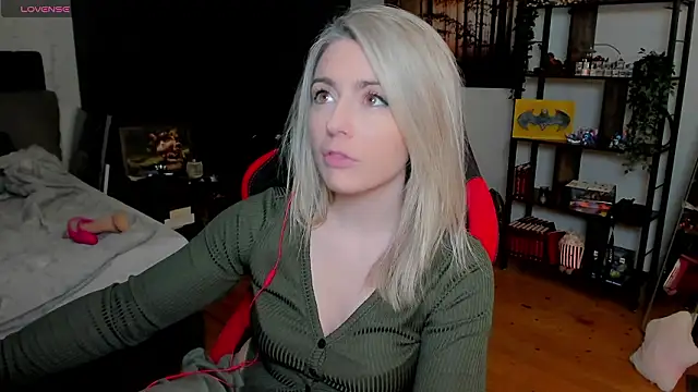 Lisaonthemoon online show from 11, 3, 2026