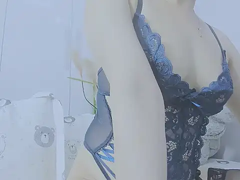 Snapshot of Linh_diudang chatting on 20, 9, 2025 Linh diudang online show from 20, 9, 2025