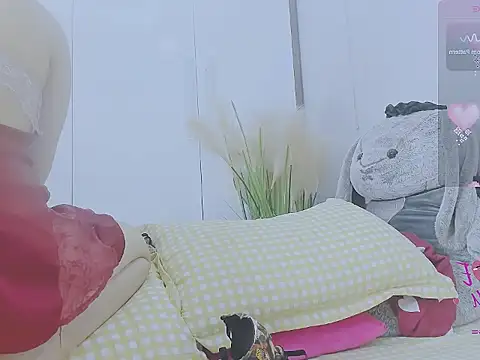 Snapshot of Linh_diudang chatting on 28, 9, 2025 Linh diudang online show from 28, 9, 2025