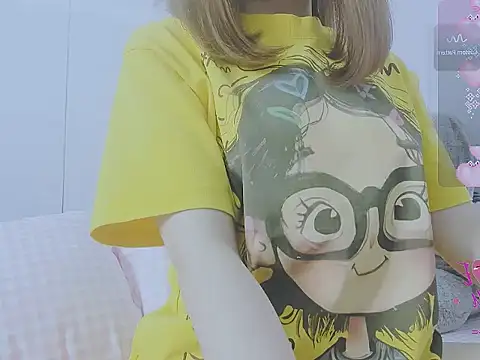 Snapshot of Linh_diudang chatting on 29, 9, 2025 Linh diudang online show from 29, 9, 2025