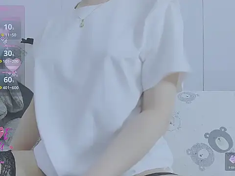 Snapshot of Linh_diudang chatting on 11, 10, 2025 Linh diudang online show from 11, 10, 2025