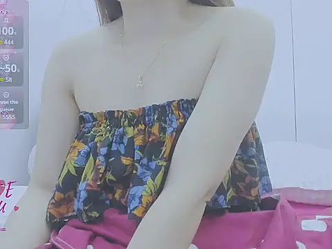 Snapshot of Linh_diudang chatting on 22, 10, 2025 Linh diudang online show from 22, 10, 2025