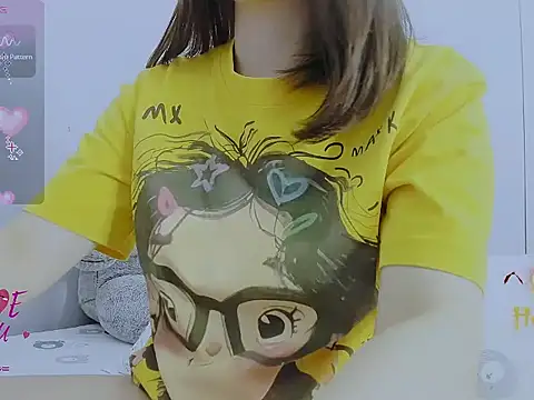 Snapshot of Linh_diudang chatting on 21, 11, 2025 Linh diudang online show from 21, 11, 2025