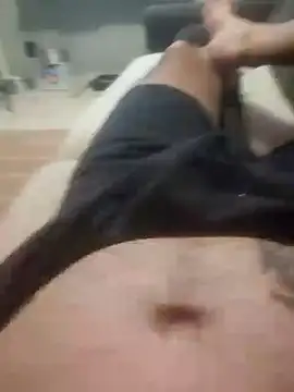 Snapshot of dredre1069 chatting on 17, 2, 2026 dredre1069 online show from 17, 2, 2026