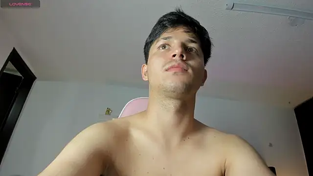 Issac james  online show from 13, 9, 2025