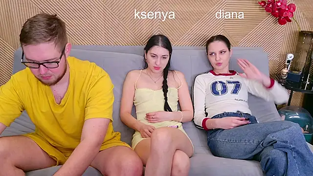 Snapshot of Ksenny chatting on 3, 5, 2026 Ksenny online show from 3, 5, 2026