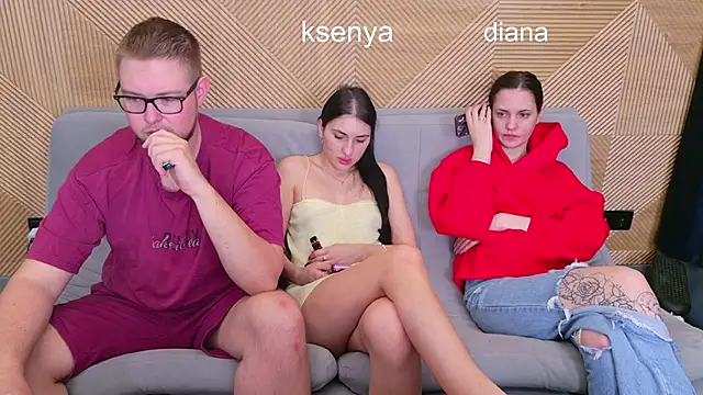 Snapshot of Ksenny chatting on 26, 5, 2026 Ksenny online show from 26, 5, 2026