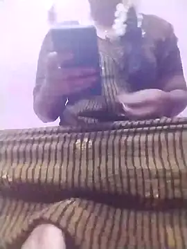 Tamilpriya46 online show from 22, 2, 2025